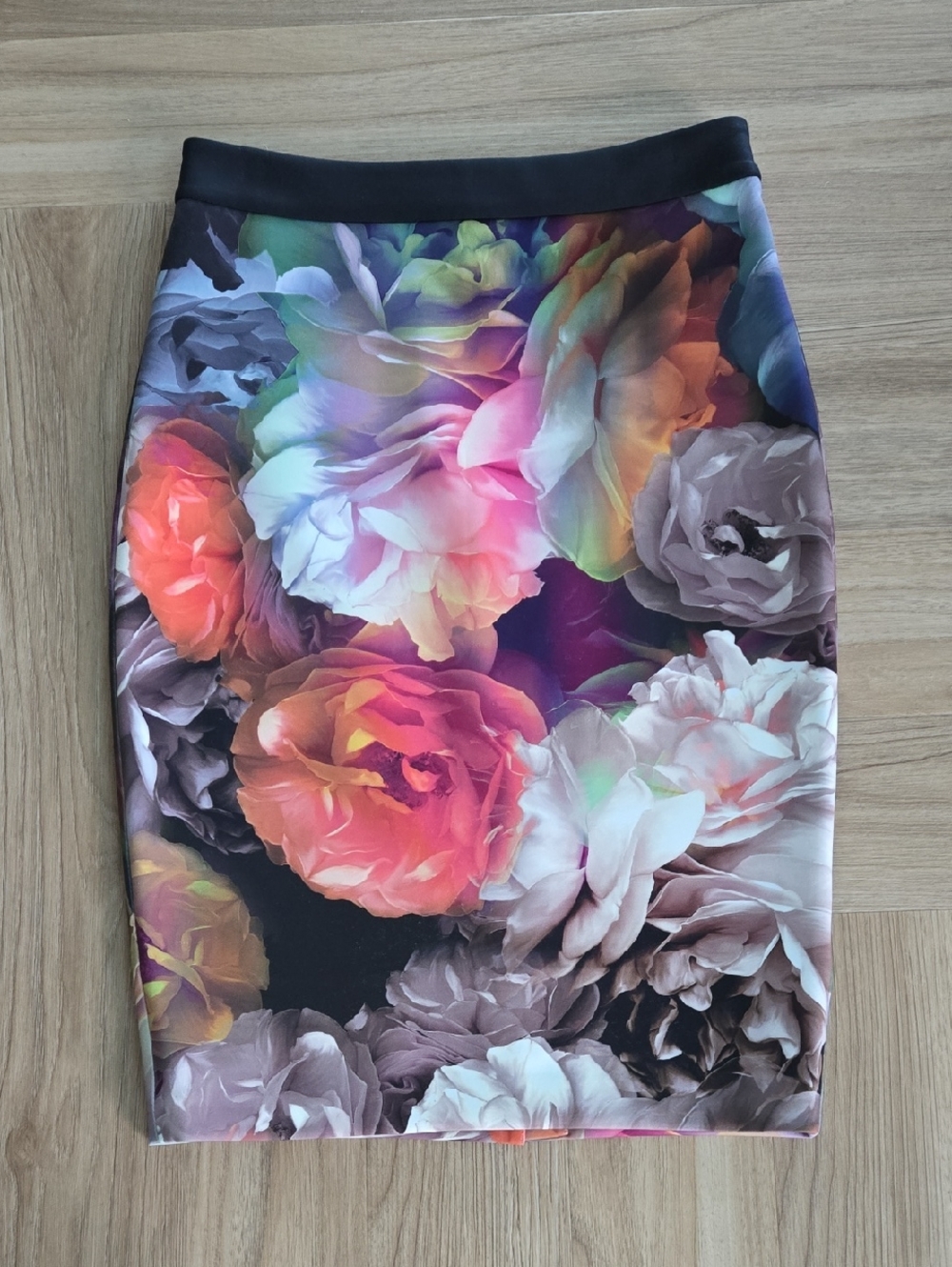 Ted Baker Multicolor Floral Pencil Skirt Scuba TB2